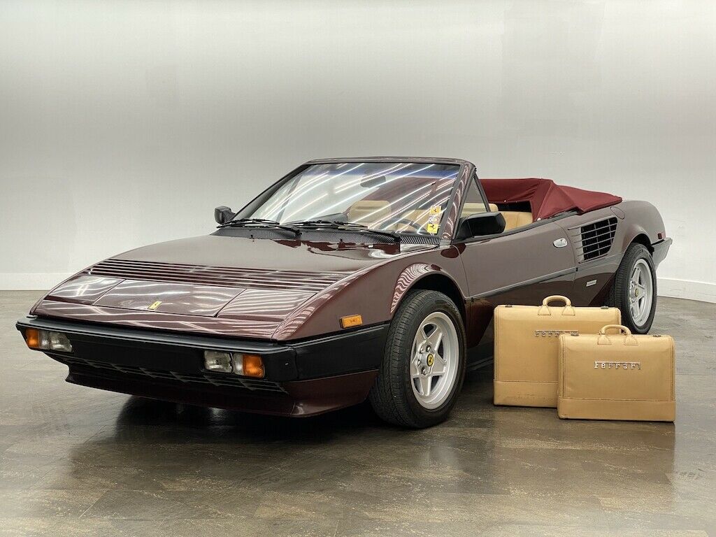 1985 Ferrari Mondial Convertible - Fully Serviced 1985 Ferrari Mondial Convertible - Show Car With Trophies